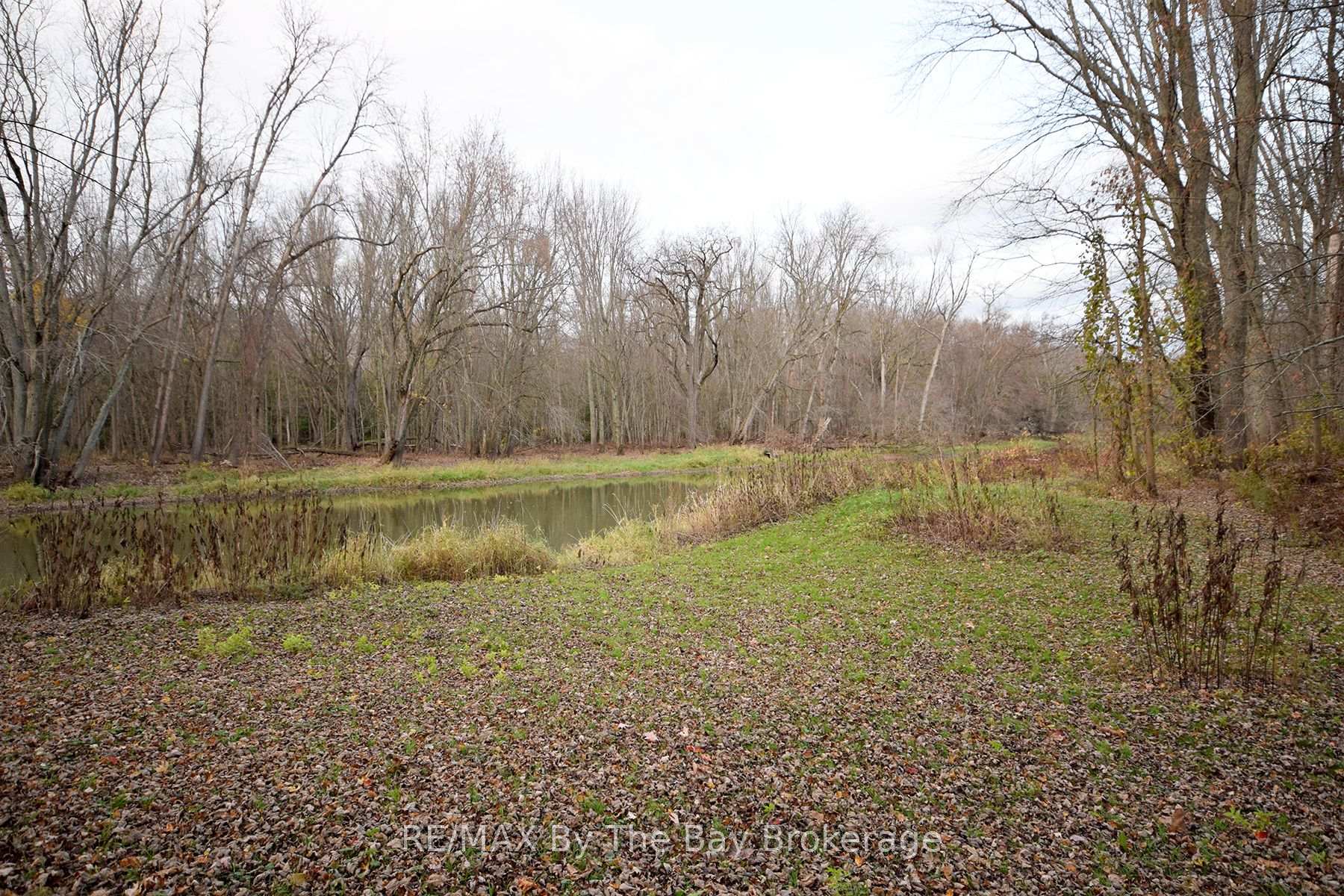 Photo 28 of 13 Innisfree Drive, Springwater, Rural Springwater — HOMEH