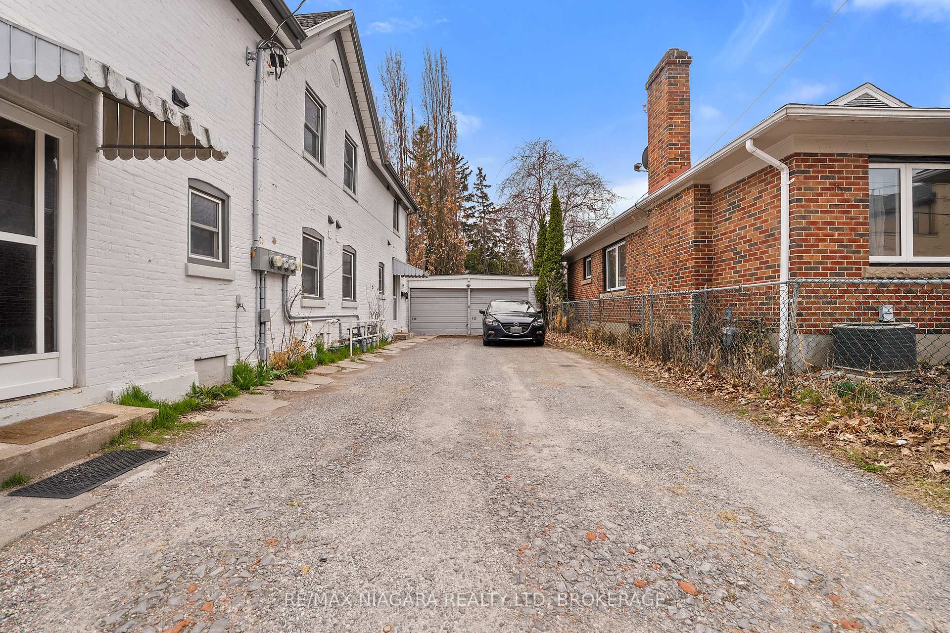Photo 2 of Unit Main, 35 1/2 Cherry Street, St. Catharines, Downtown — HOMEH