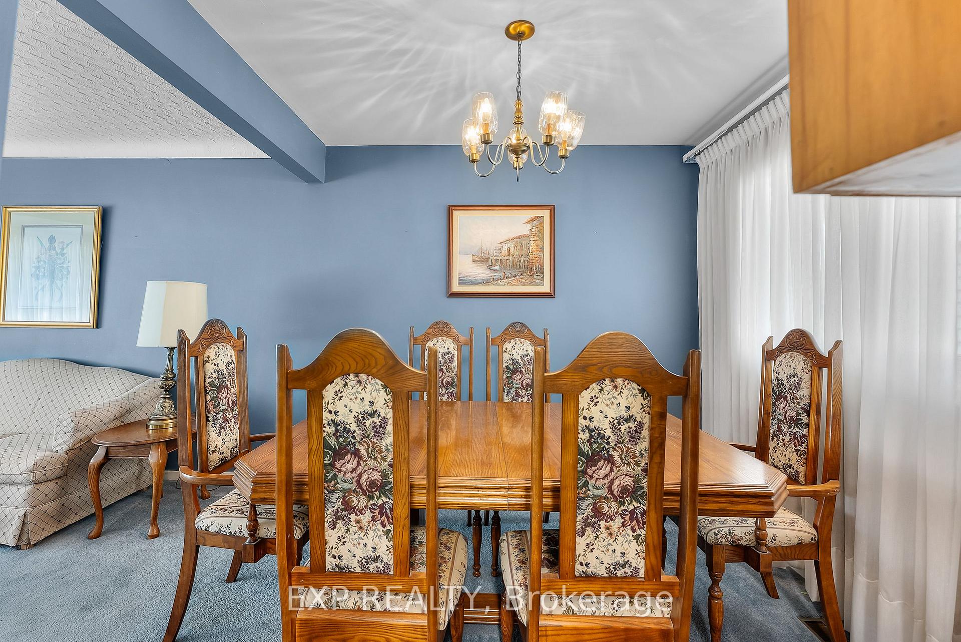 Photo 13 of 26 Cullen Drive, St. Catharines, Glendale/Glenridge — HOMEH