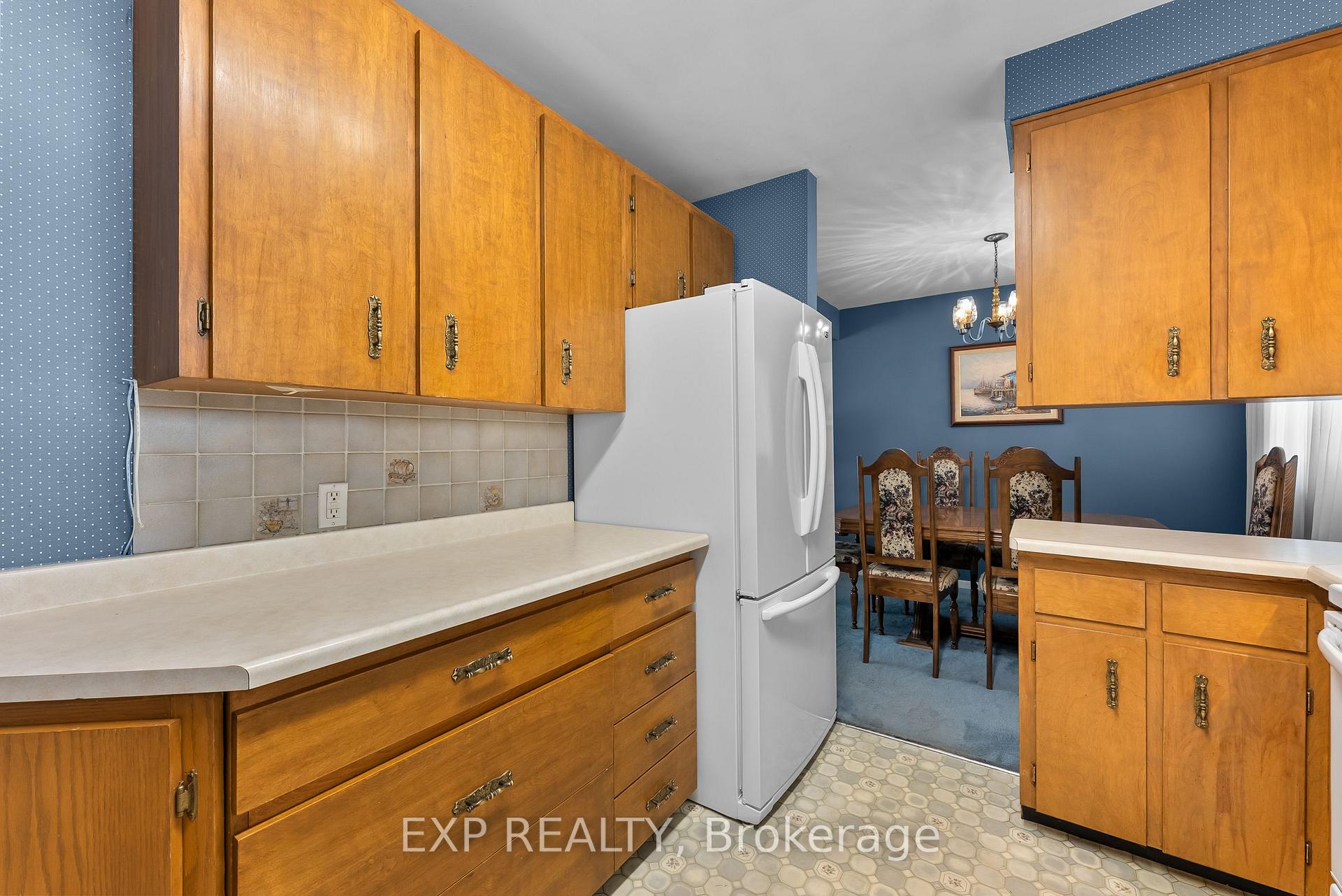 Photo 15 of 26 Cullen Drive, St. Catharines, Glendale/Glenridge — HOMEH