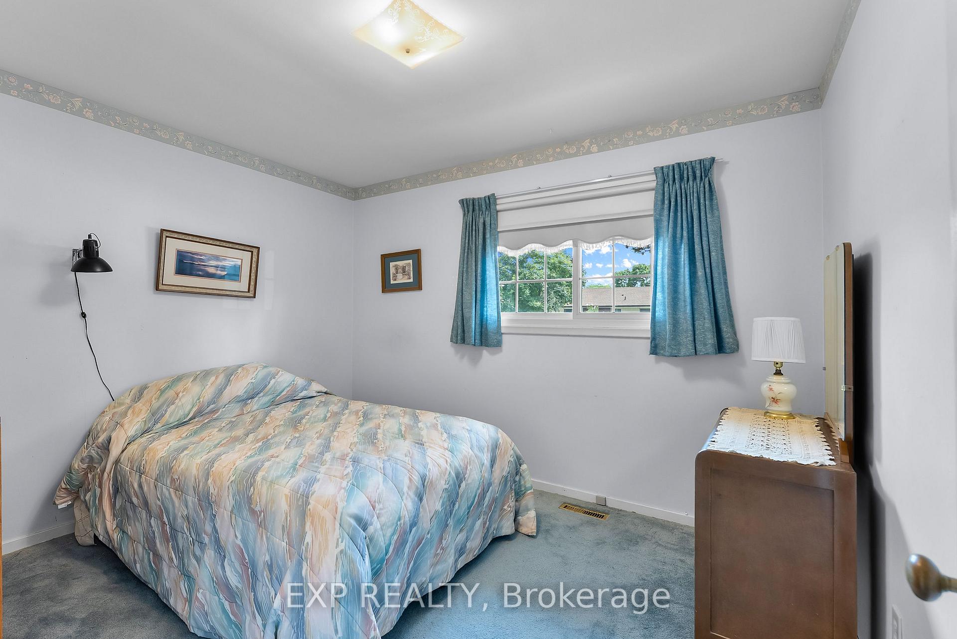 Photo 18 of 26 Cullen Drive, St. Catharines, Glendale/Glenridge — HOMEH