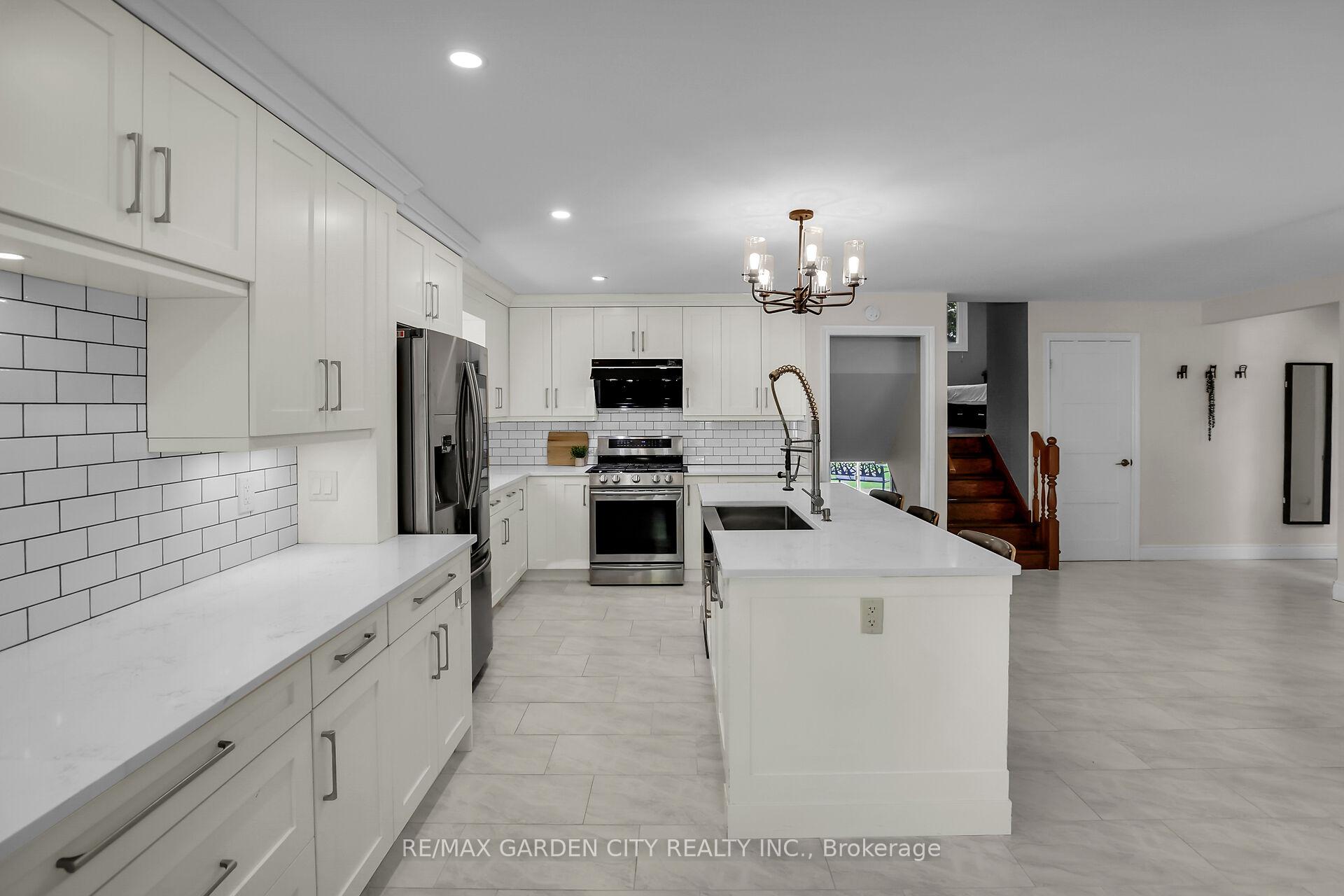 Photo 10 of 37 The Meadows Street, St. Catharines, Lakeport — HOMEH
