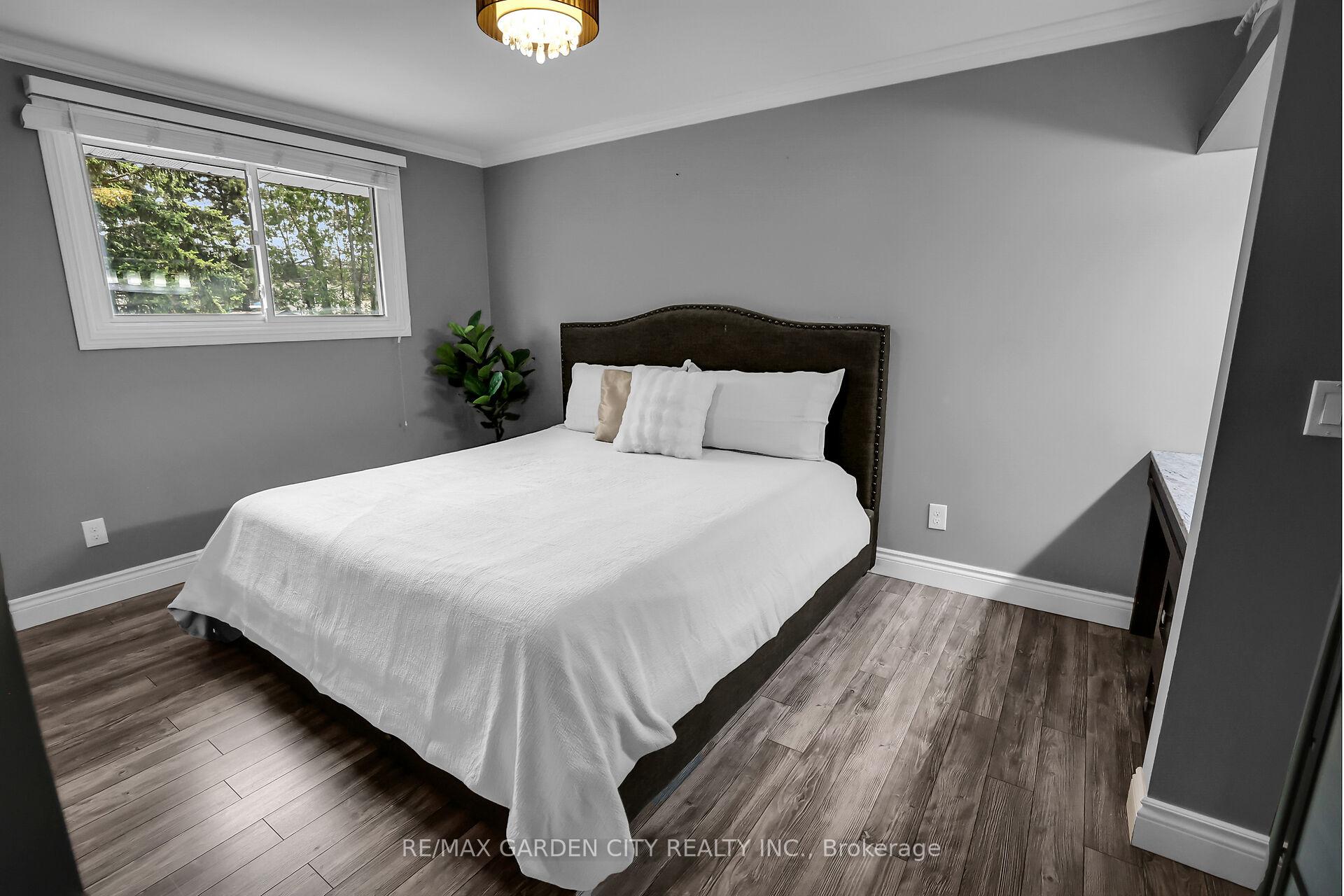 Photo 12 of 37 The Meadows Street, St. Catharines, Lakeport — HOMEH