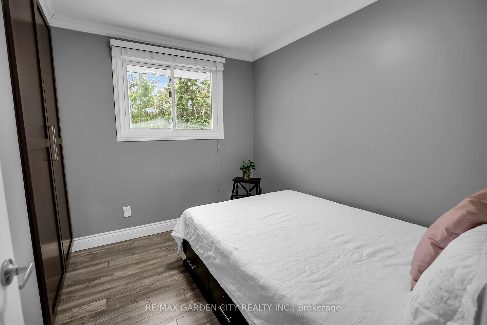 Photo 15 of 37 The Meadows Street, St. Catharines, Lakeport — HOMEH