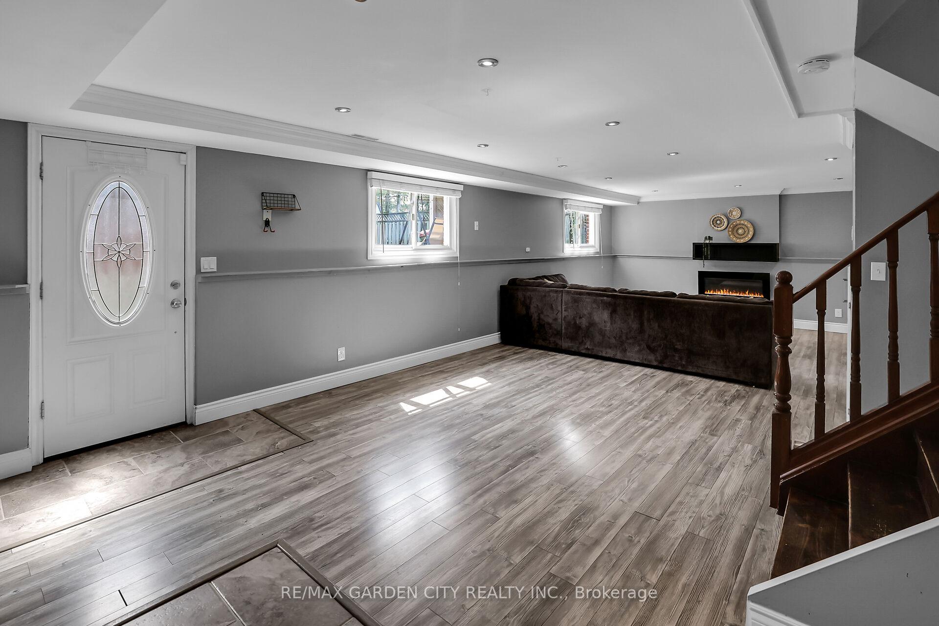 Photo 22 of 37 The Meadows Street, St. Catharines, Lakeport — HOMEH
