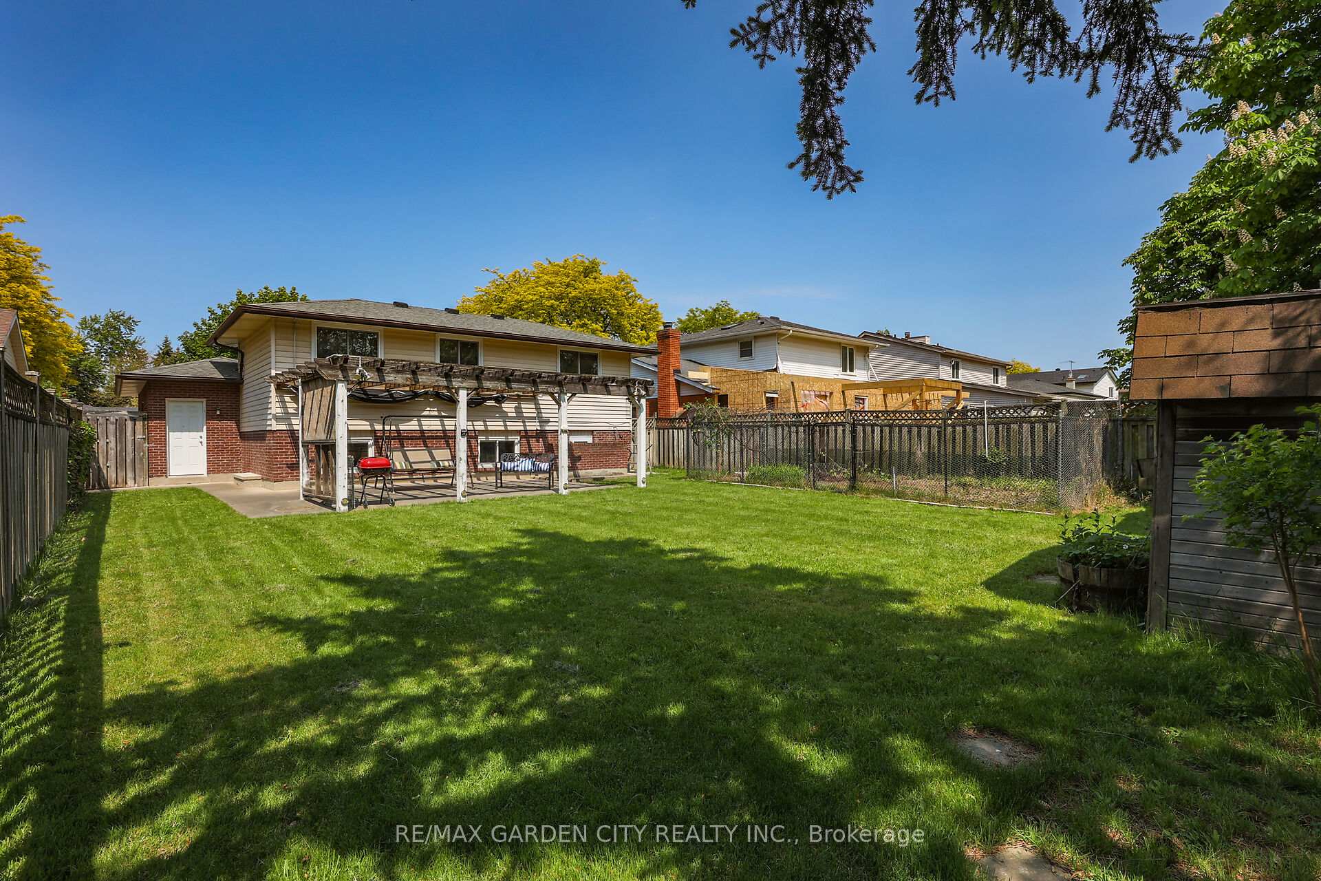 Photo 29 of 37 The Meadows Street, St. Catharines, Lakeport — HOMEH