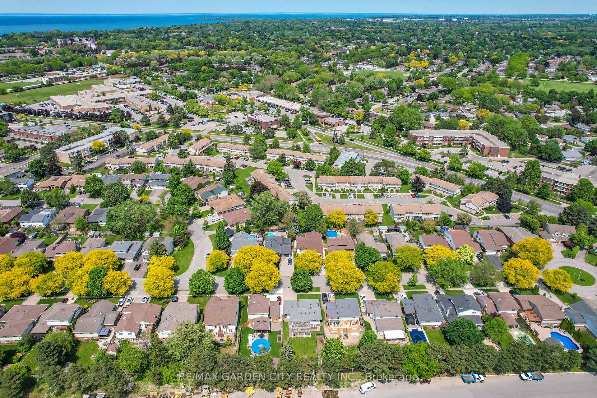 Photo 34 of 37 The Meadows Street, St. Catharines, Lakeport — HOMEH