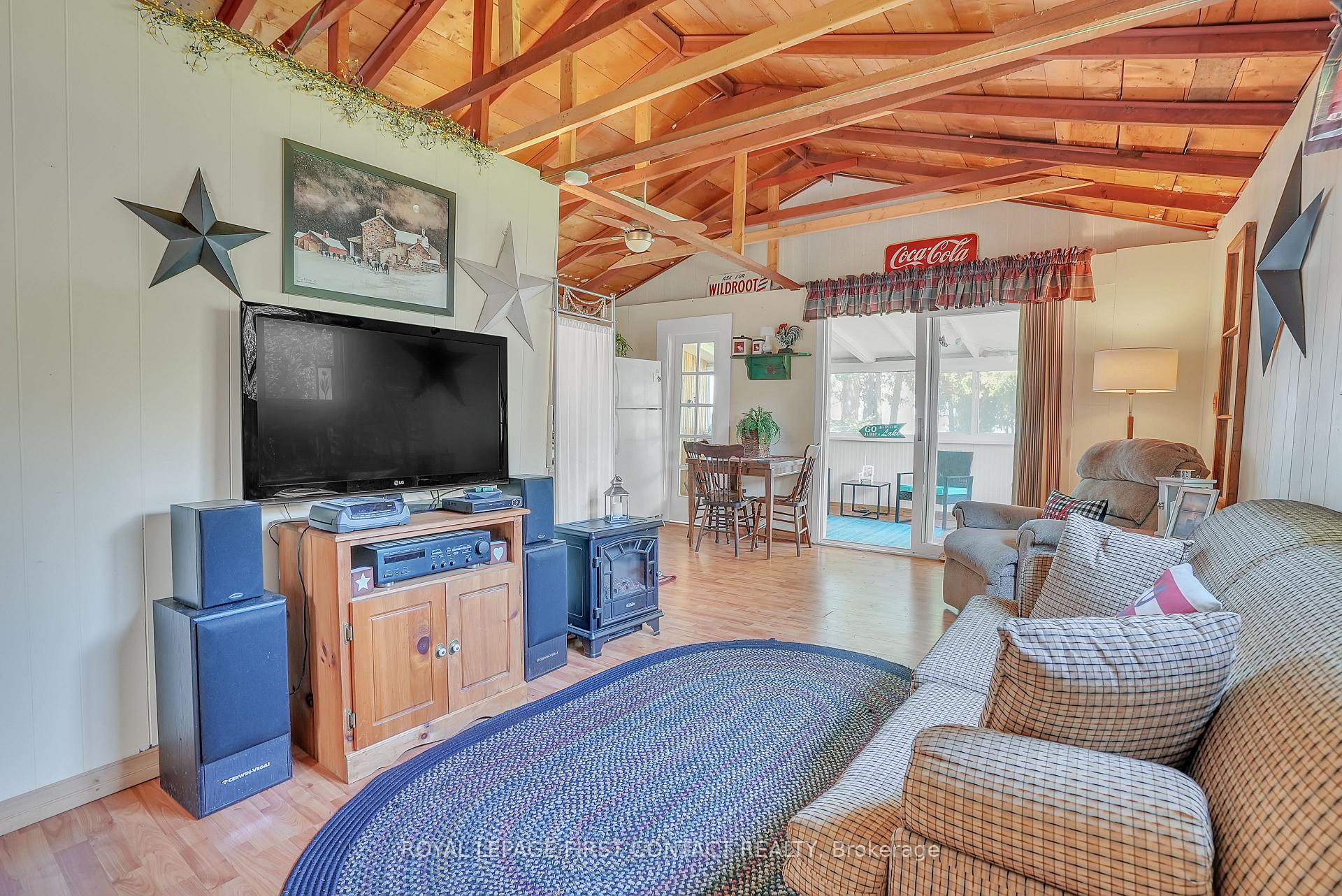 Photo 14 of 6 Buttercup Lane, Springwater, Rural Springwater — HOMEH