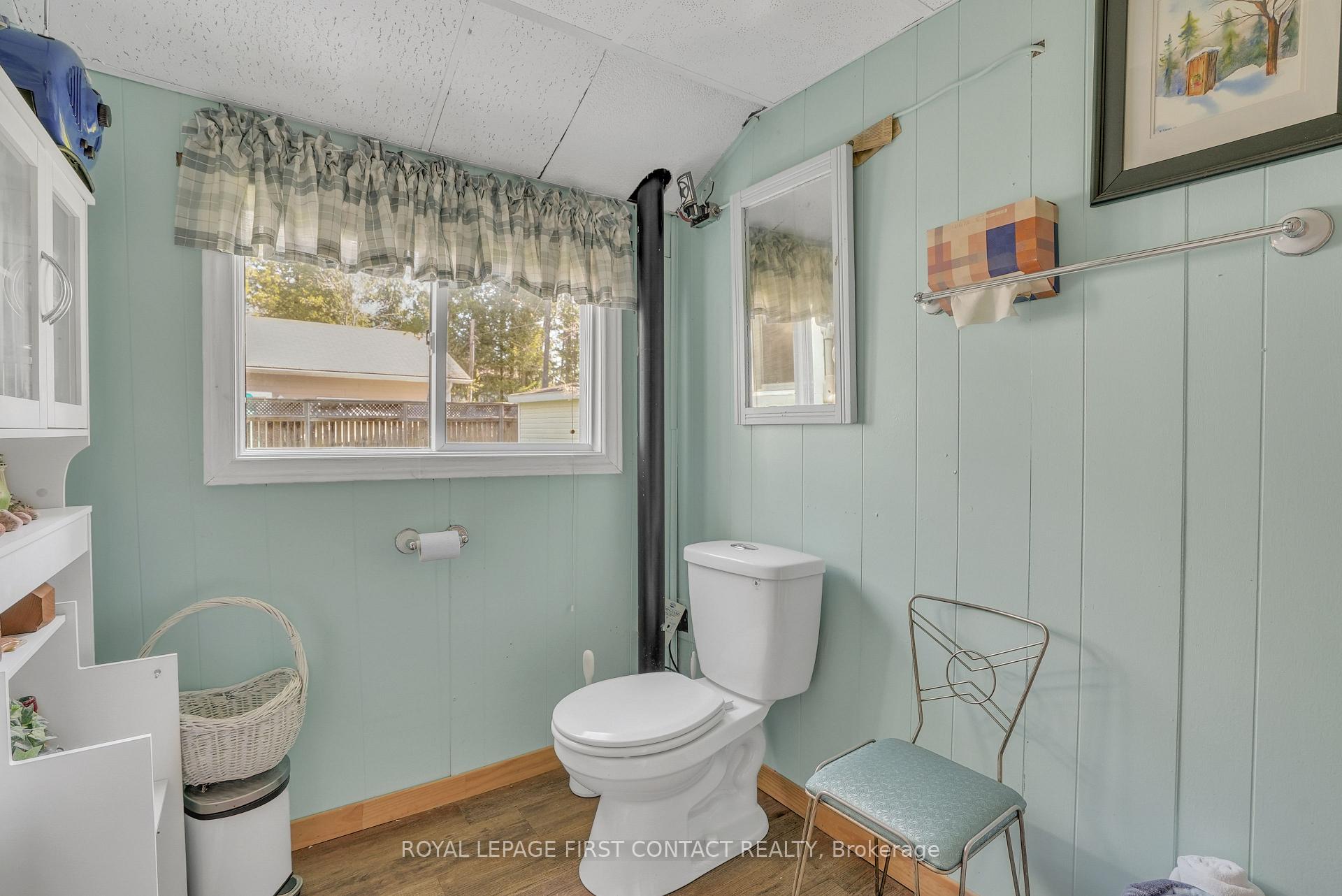 Photo 25 of 6 Buttercup Lane, Springwater, Rural Springwater — HOMEH