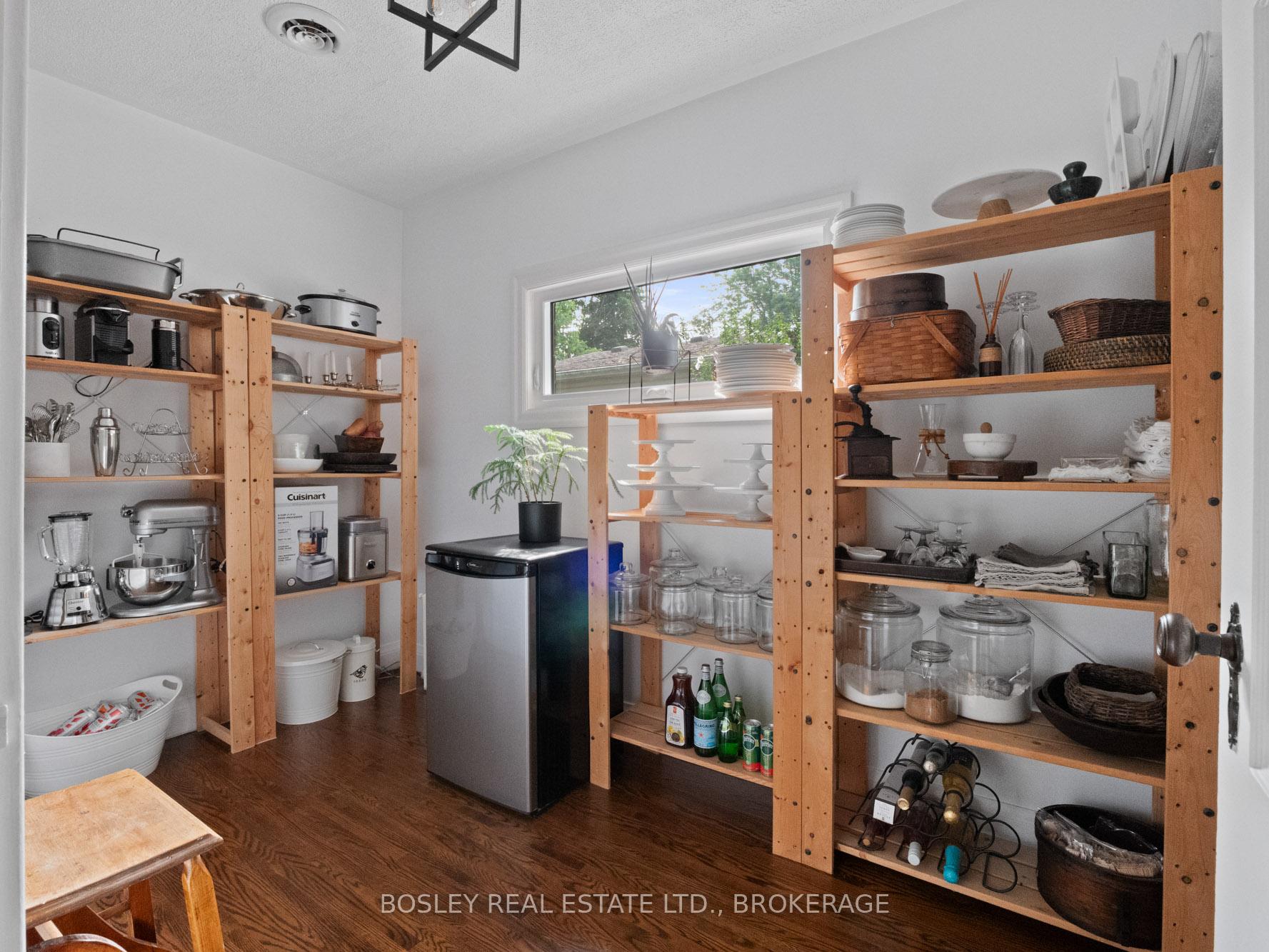 Photo 15 of 36 Woodruff Avenue, St. Catharines, Downtown — HOMEH