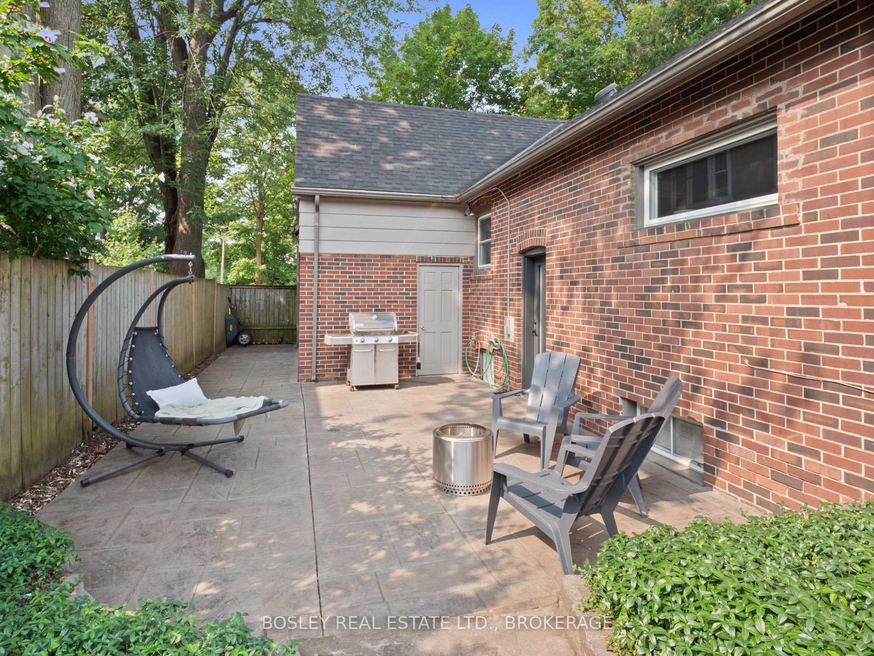 Photo 23 of 36 Woodruff Avenue, St. Catharines, Downtown — HOMEH