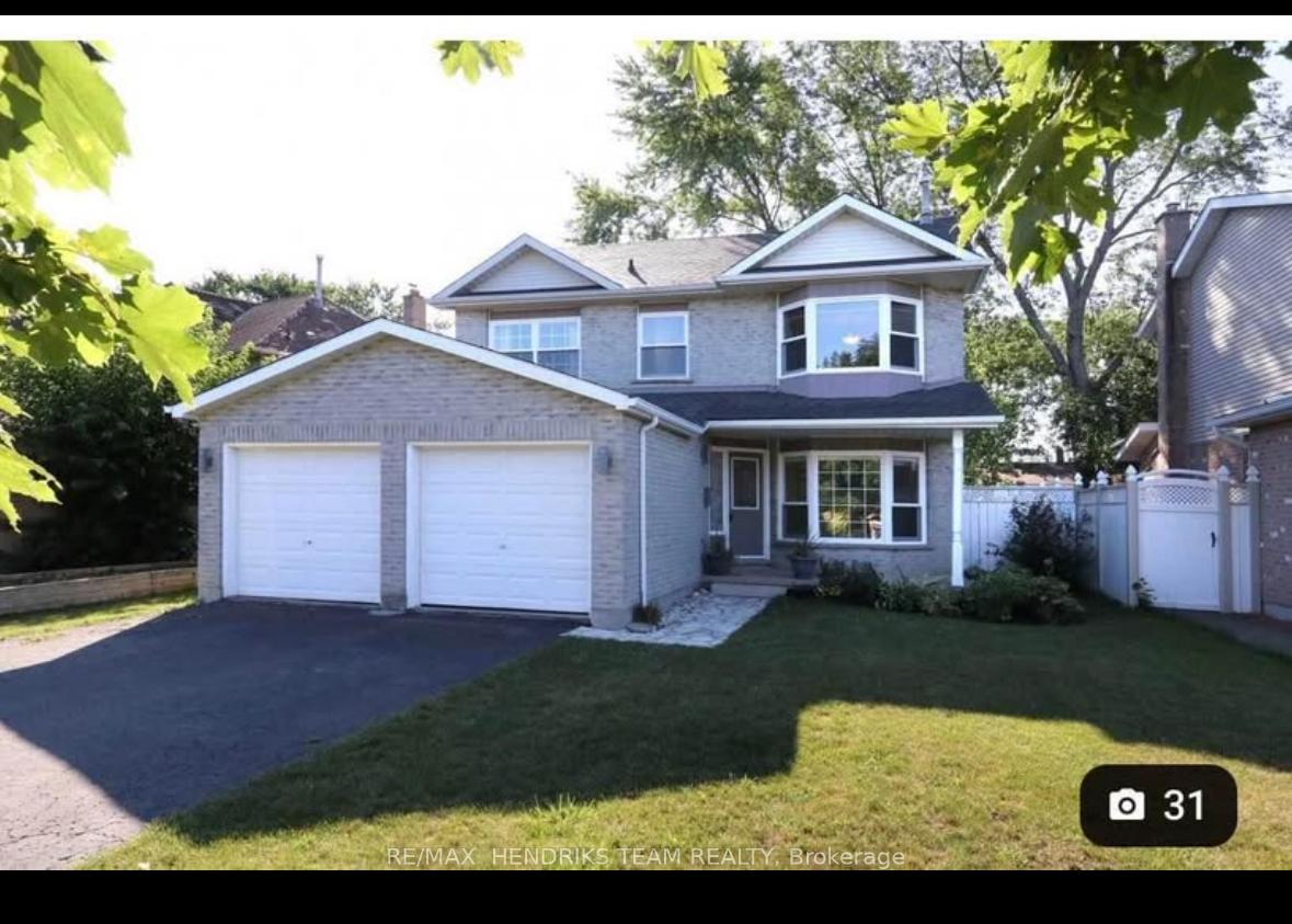 Photo 1 of 8 Sterling Street, St. Catharines, Rykert/Vansickle — HOMEH