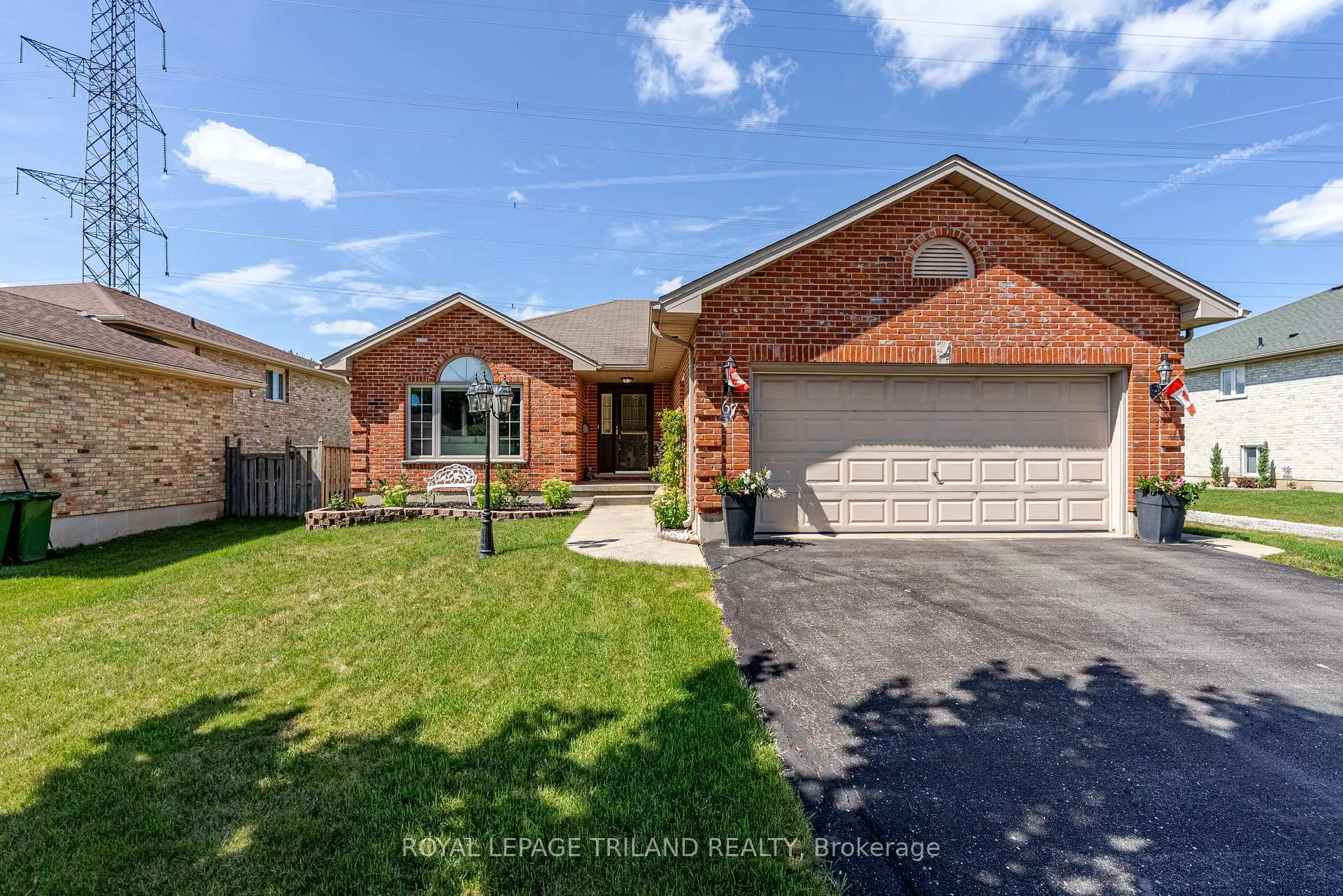 Photo 1 of 67 Donker Drive, St. Thomas — HOMEH