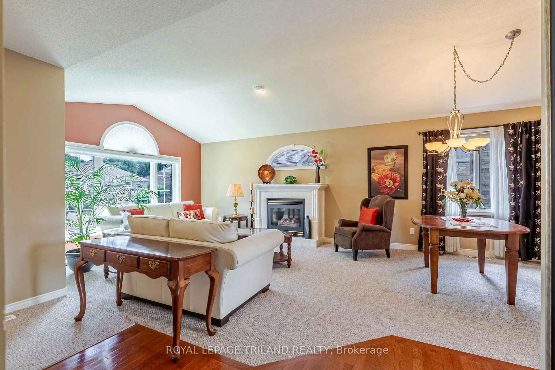 Photo 6 of 67 Donker Drive, St. Thomas — HOMEH