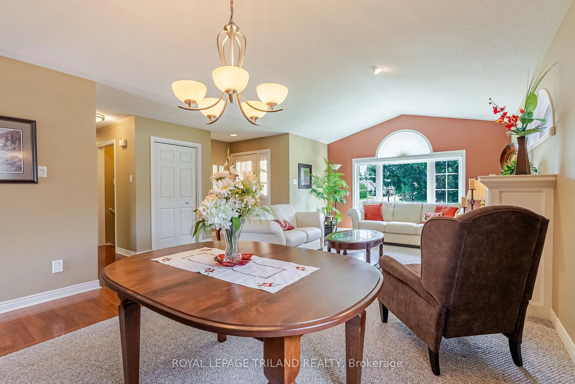 Photo 8 of 67 Donker Drive, St. Thomas — HOMEH