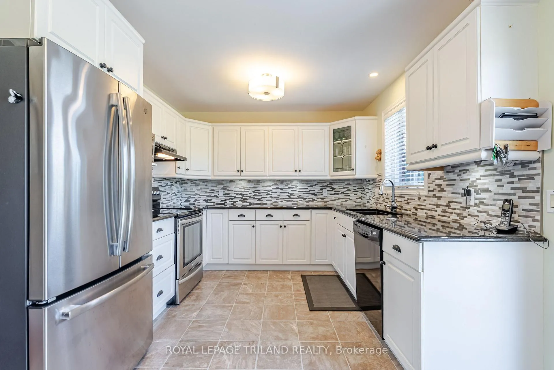 Photo 18 of 67 Donker Drive, St. Thomas — HOMEH