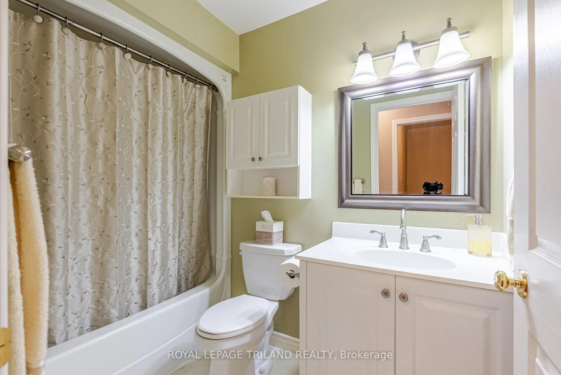 Photo 29 of 67 Donker Drive, St. Thomas — HOMEH