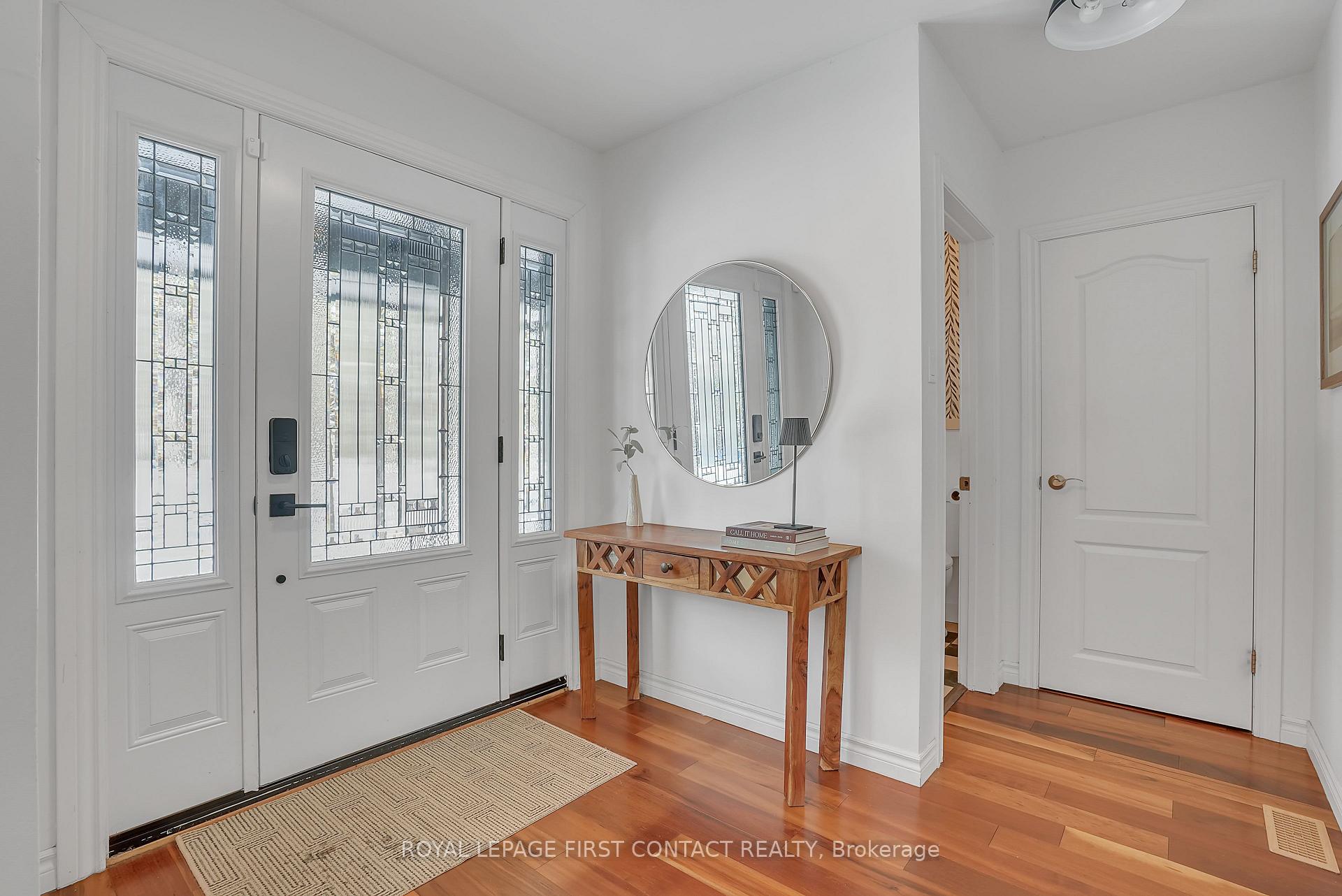 Photo 3 of 11 Vernar Drive, Springwater, Midhurst — HOMEH