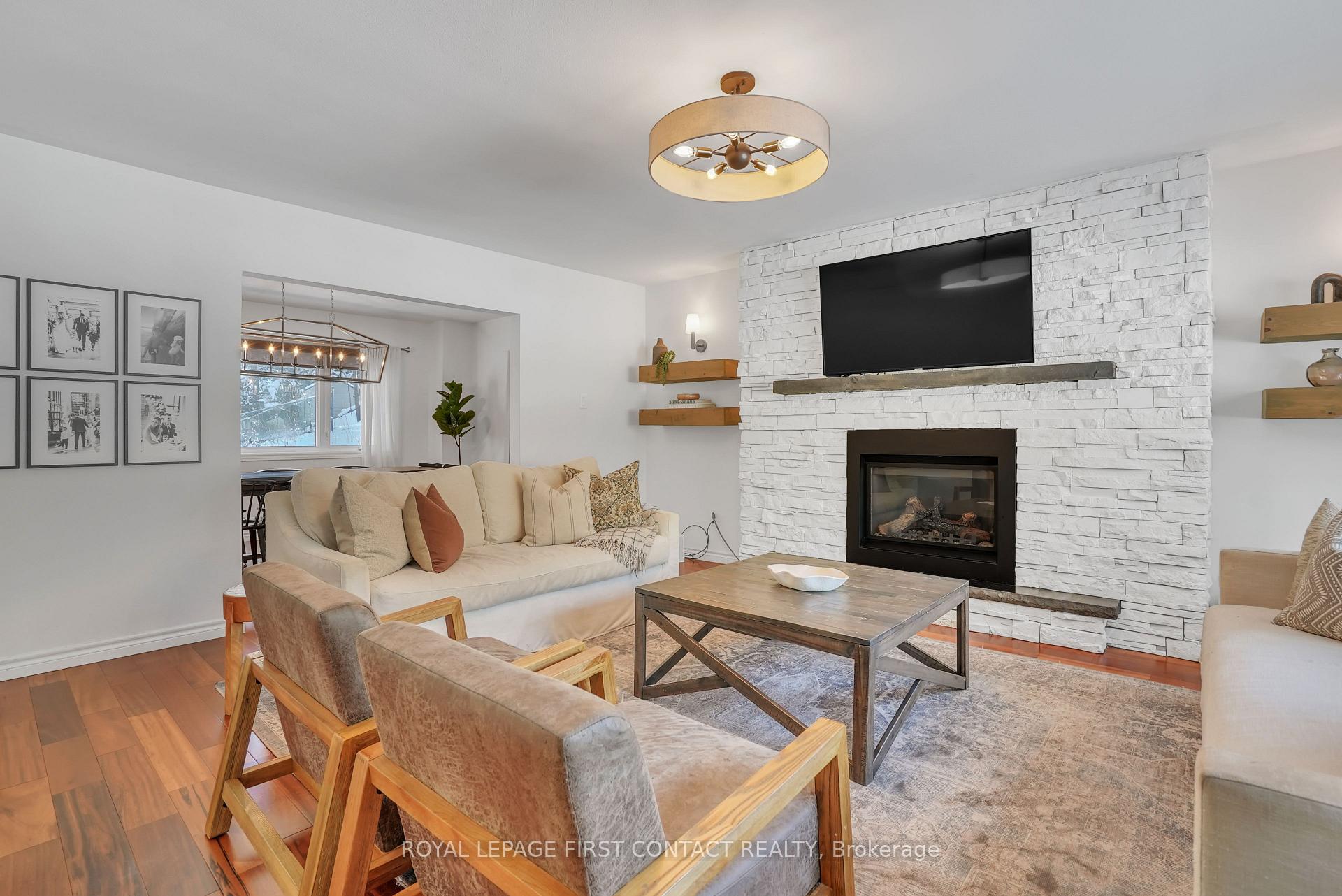 Photo 5 of 11 Vernar Drive, Springwater, Midhurst — HOMEH