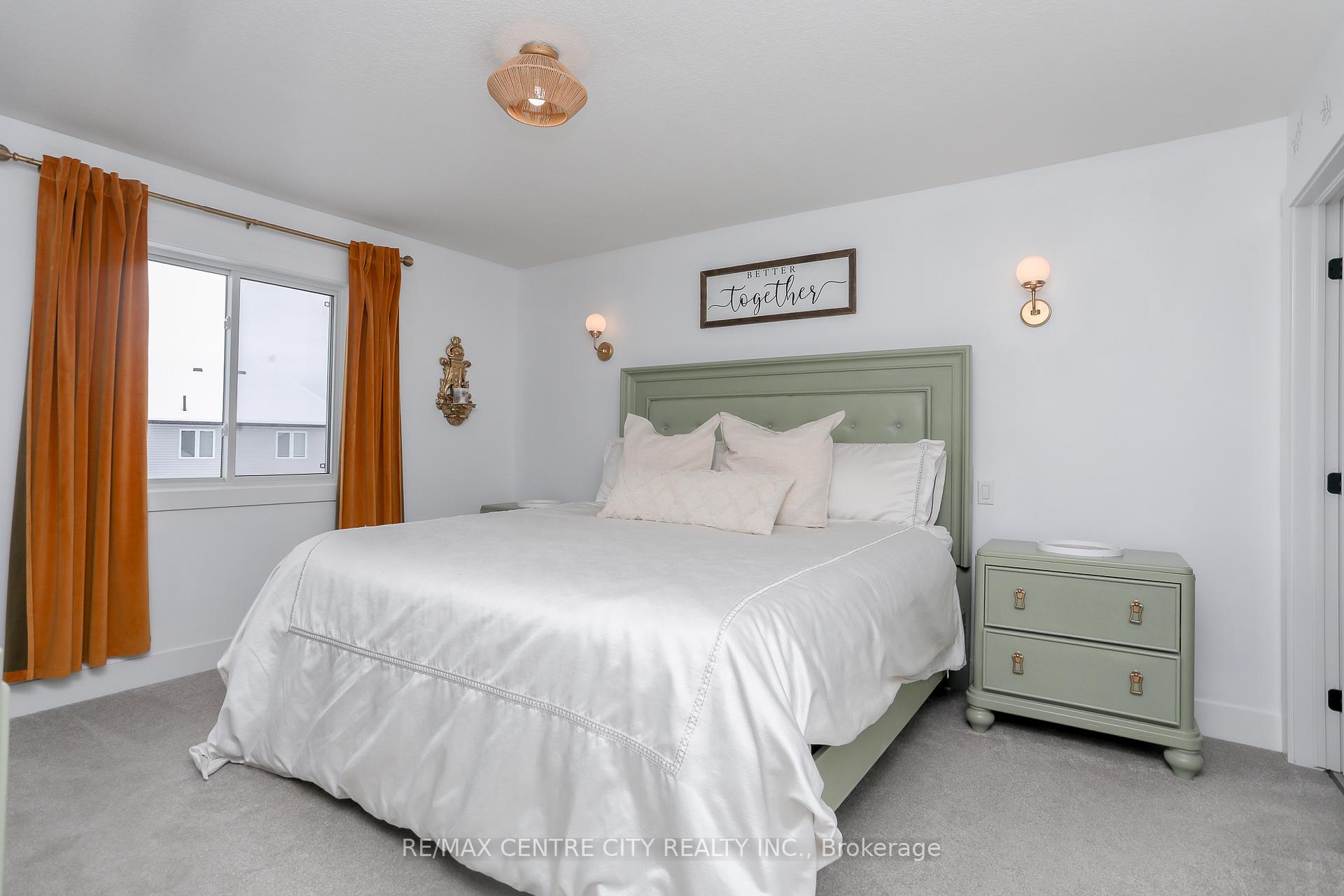Photo 18 of 75 Renaissance Drive, St. Thomas — HOMEH