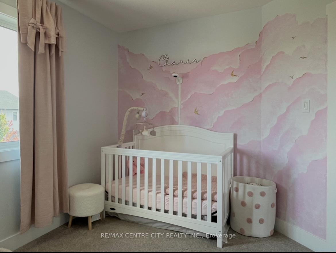 Photo 23 of 75 Renaissance Drive, St. Thomas — HOMEH