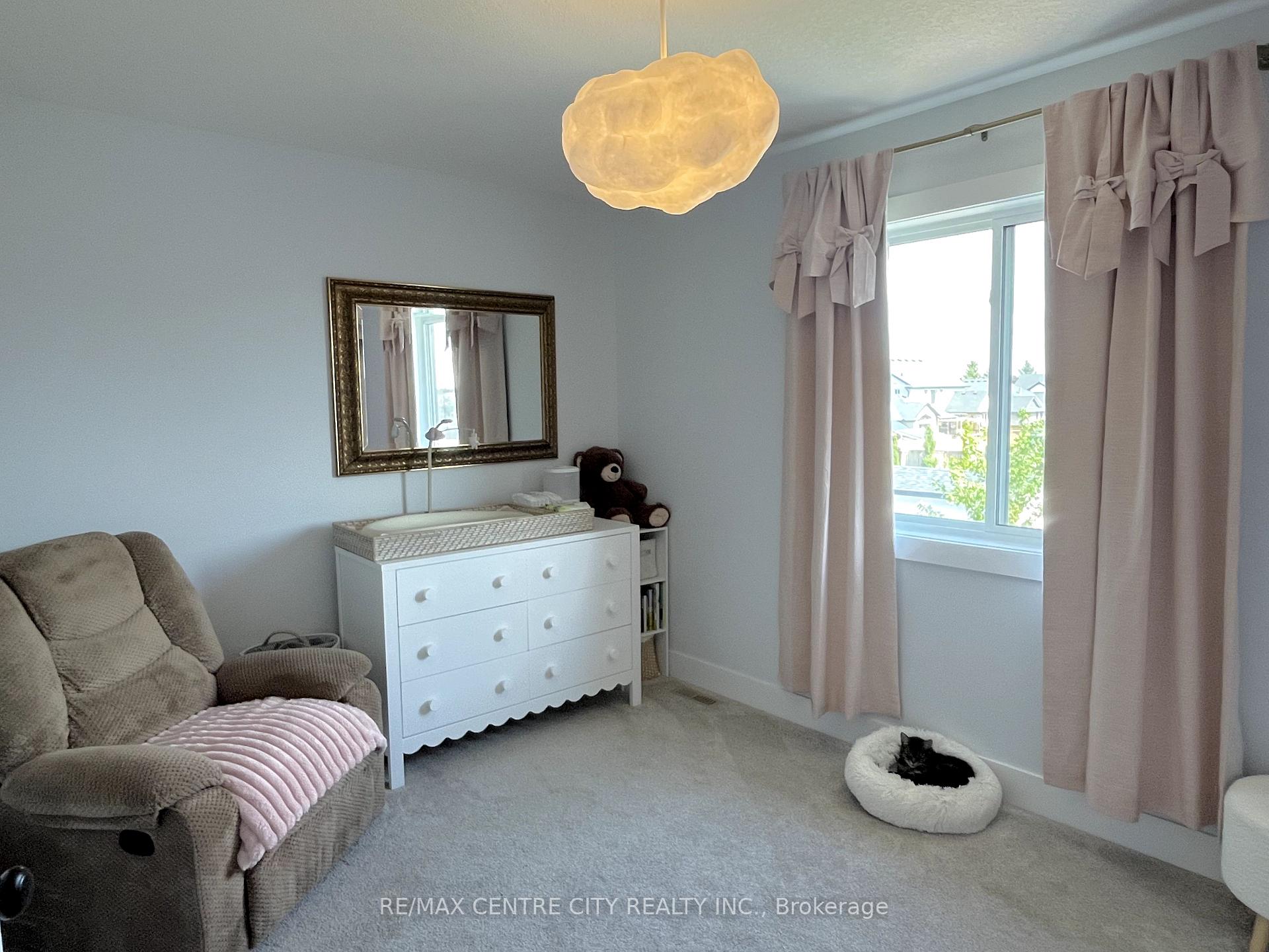 Photo 24 of 75 Renaissance Drive, St. Thomas — HOMEH