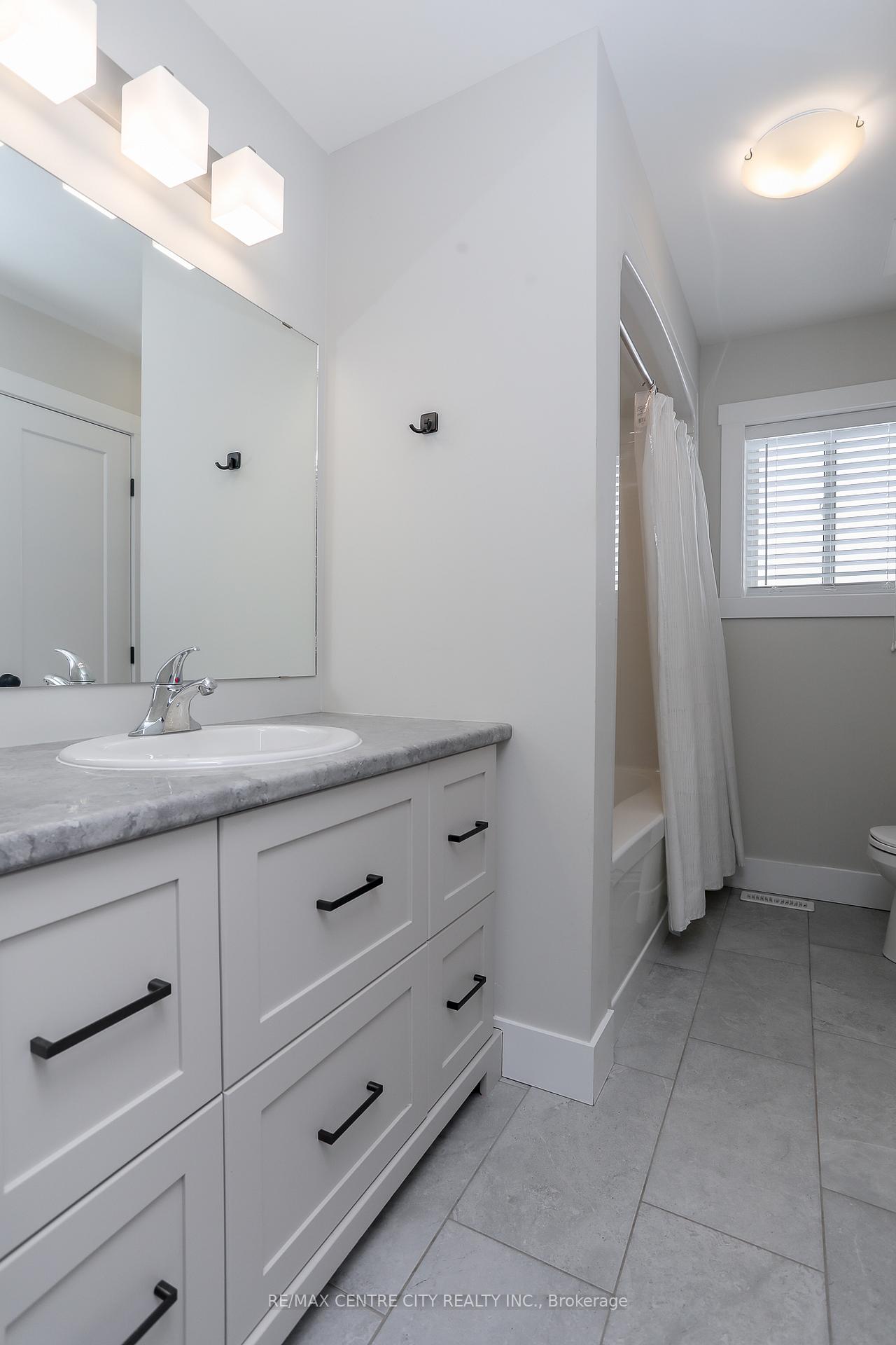 Photo 26 of 75 Renaissance Drive, St. Thomas — HOMEH