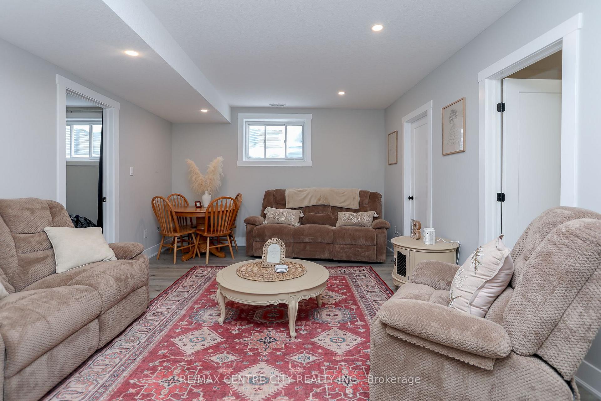 Photo 27 of 75 Renaissance Drive, St. Thomas — HOMEH