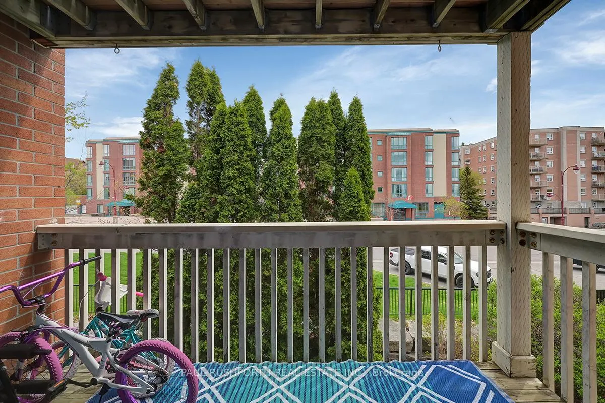 Photo 11 of Unit 314, 325 Centrum Boulevard, Ottawa, Bilberry Creek/Queenswood Heights — HOMEH
