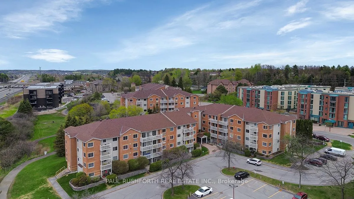 Photo 14 of Unit 314, 325 Centrum Boulevard, Ottawa, Bilberry Creek/Queenswood Heights — HOMEH