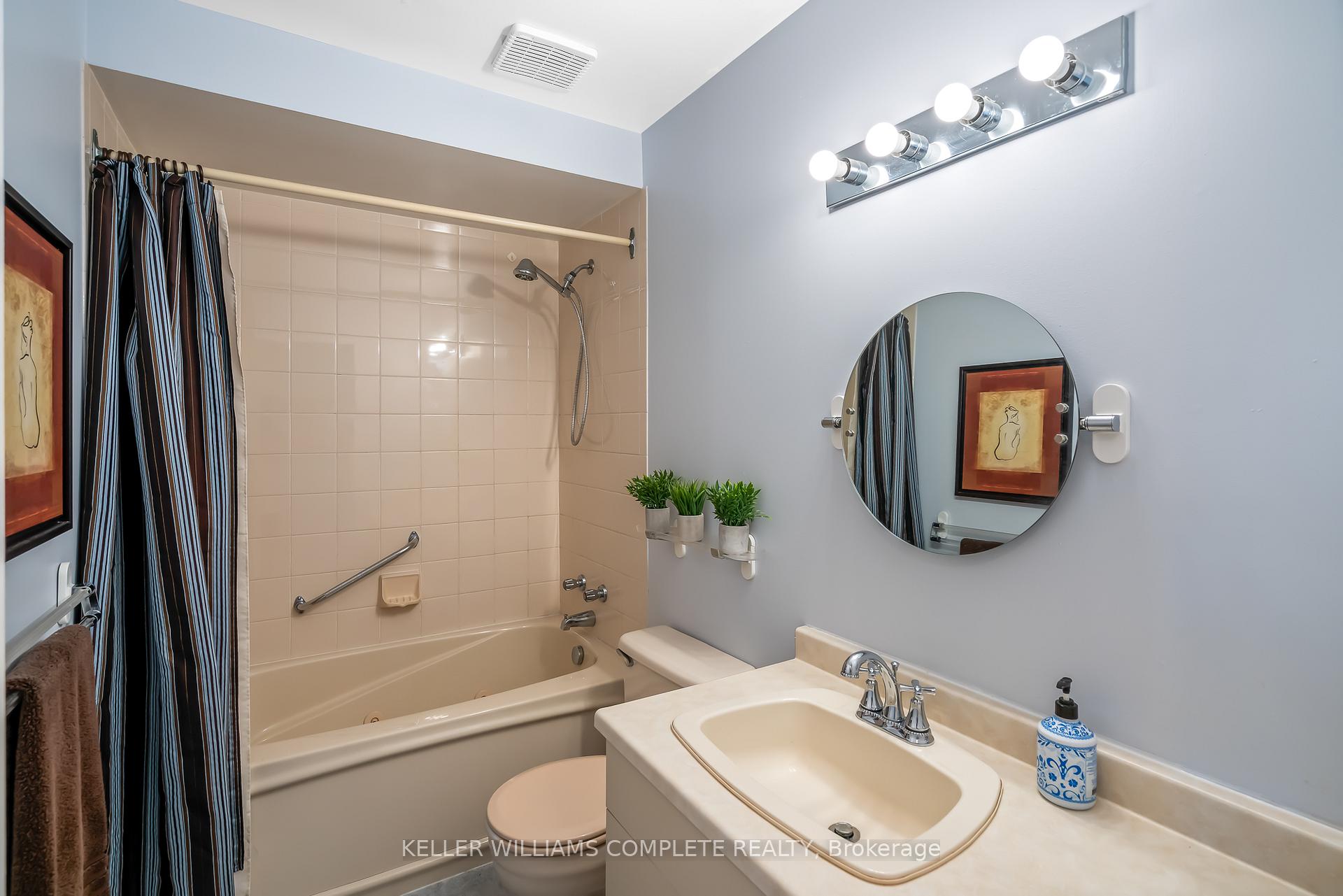 Photo 13 of 56 Stoney Brook Crescent, St. Catharines, Grapeview — HOMEH