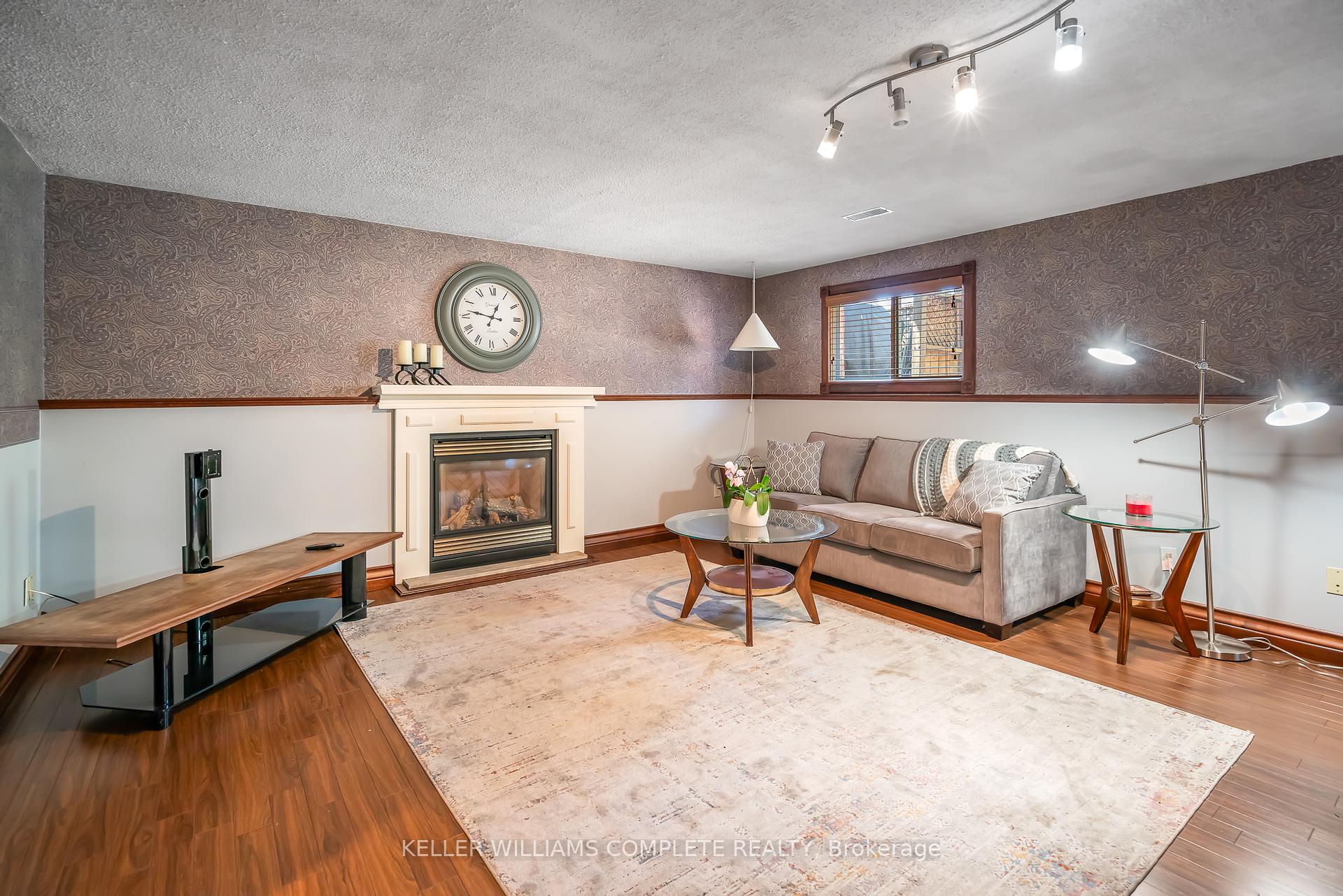 Photo 22 of 56 Stoney Brook Crescent, St. Catharines, Grapeview — HOMEH