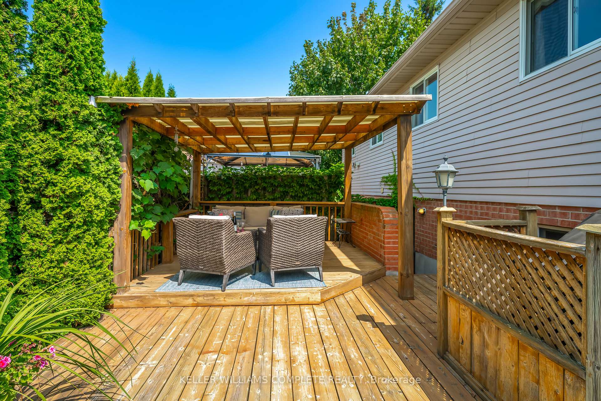 Photo 28 of 56 Stoney Brook Crescent, St. Catharines, Grapeview — HOMEH