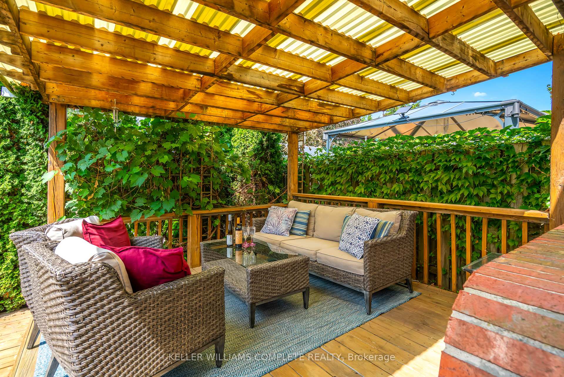 Photo 30 of 56 Stoney Brook Crescent, St. Catharines, Grapeview — HOMEH
