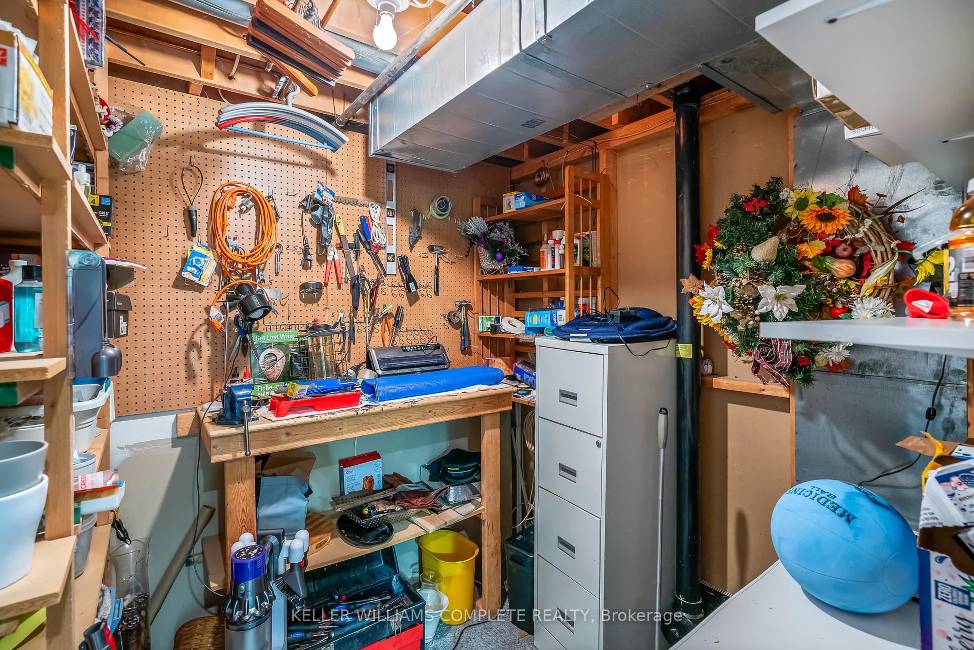 Photo 35 of 56 Stoney Brook Crescent, St. Catharines, Grapeview — HOMEH