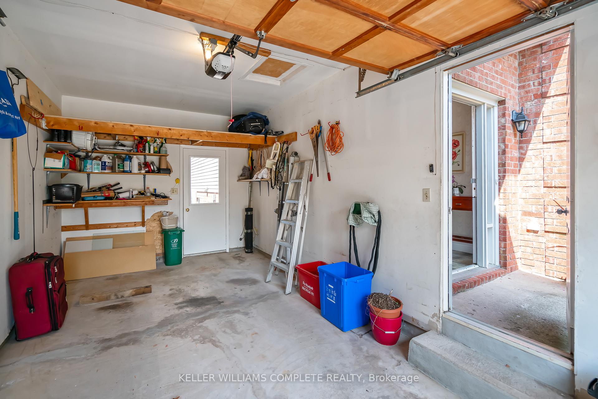 Photo 36 of 56 Stoney Brook Crescent, St. Catharines, Grapeview — HOMEH