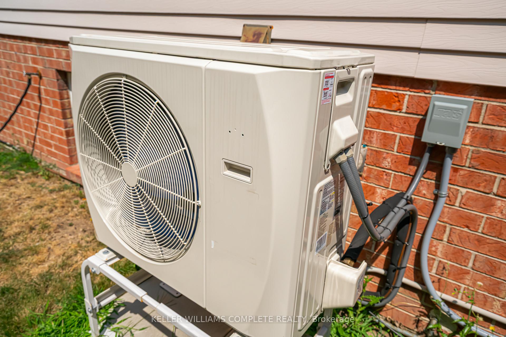 Photo 37 of 56 Stoney Brook Crescent, St. Catharines, Grapeview — HOMEH