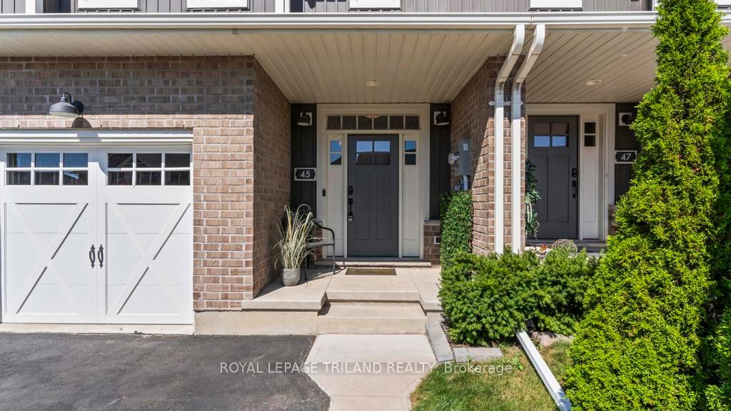 Photo 3 of 45 Cortland Terrace, St. Thomas — HOMEH