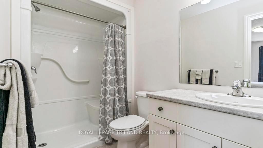 Photo 20 of 45 Cortland Terrace, St. Thomas — HOMEH