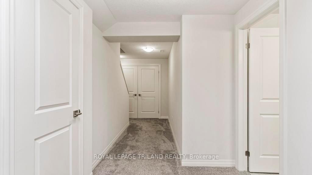 Photo 26 of 45 Cortland Terrace, St. Thomas — HOMEH