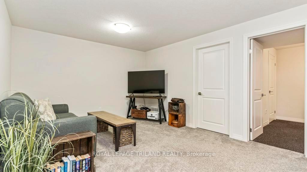 Photo 28 of 45 Cortland Terrace, St. Thomas — HOMEH