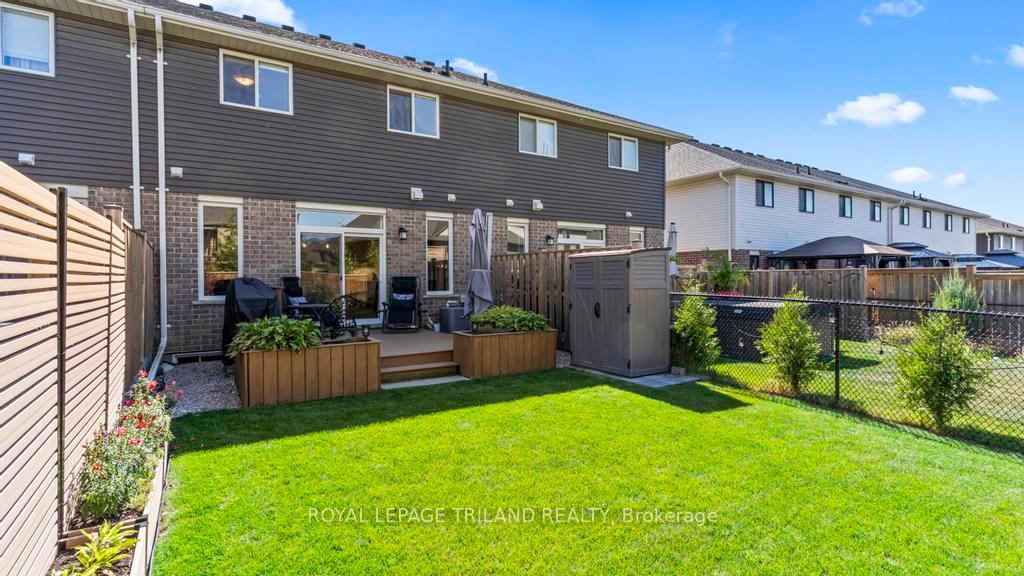 Photo 35 of 45 Cortland Terrace, St. Thomas — HOMEH