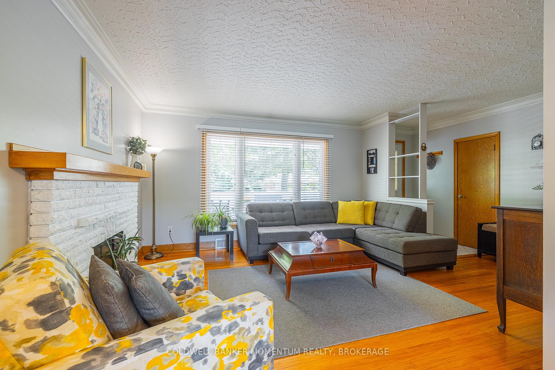 Photo 14 of 11 Roxanne Drive, St. Catharines, Bunting/Linwell — HOMEH