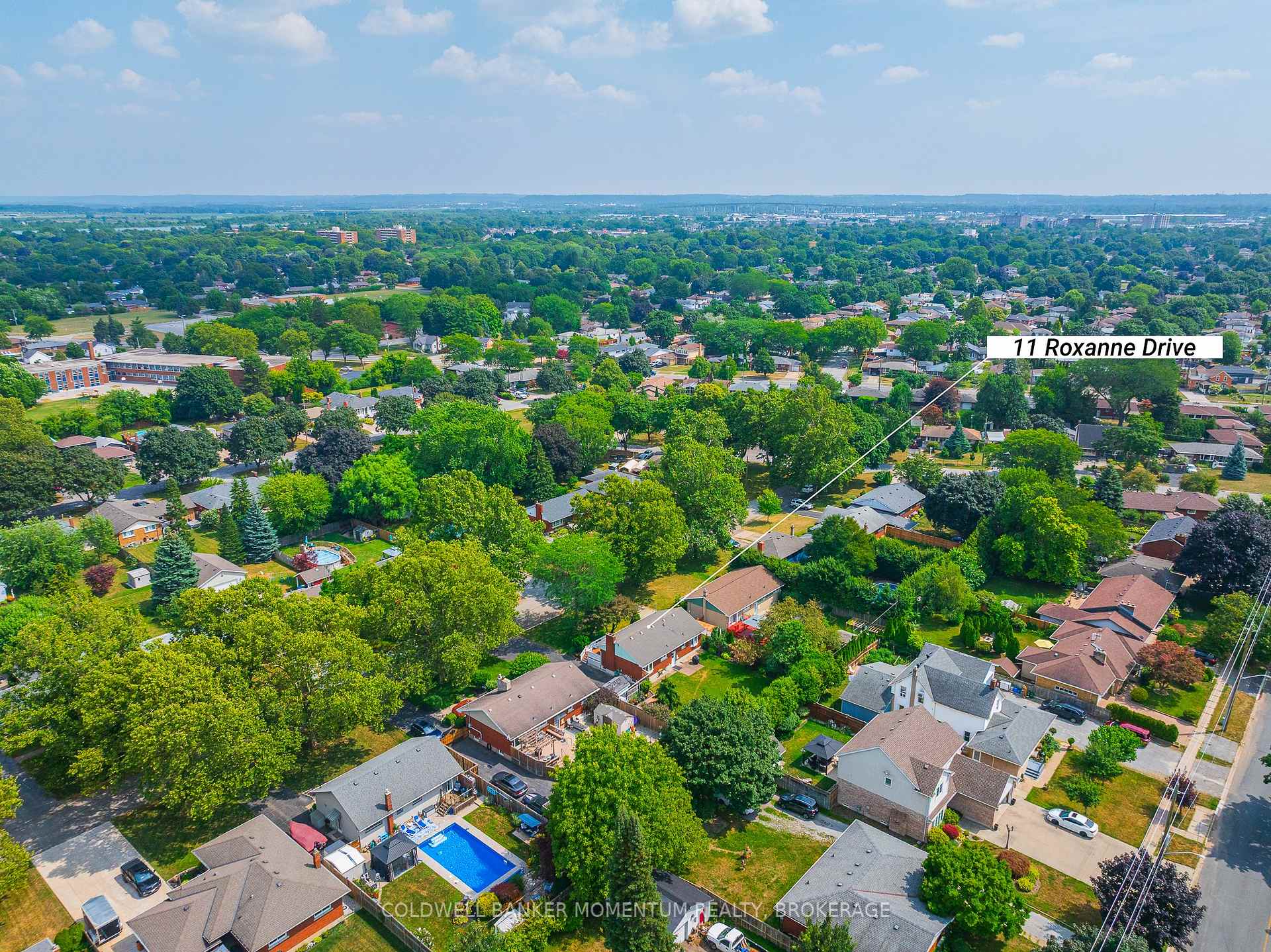 Photo 44 of 11 Roxanne Drive, St. Catharines, Bunting/Linwell — HOMEH