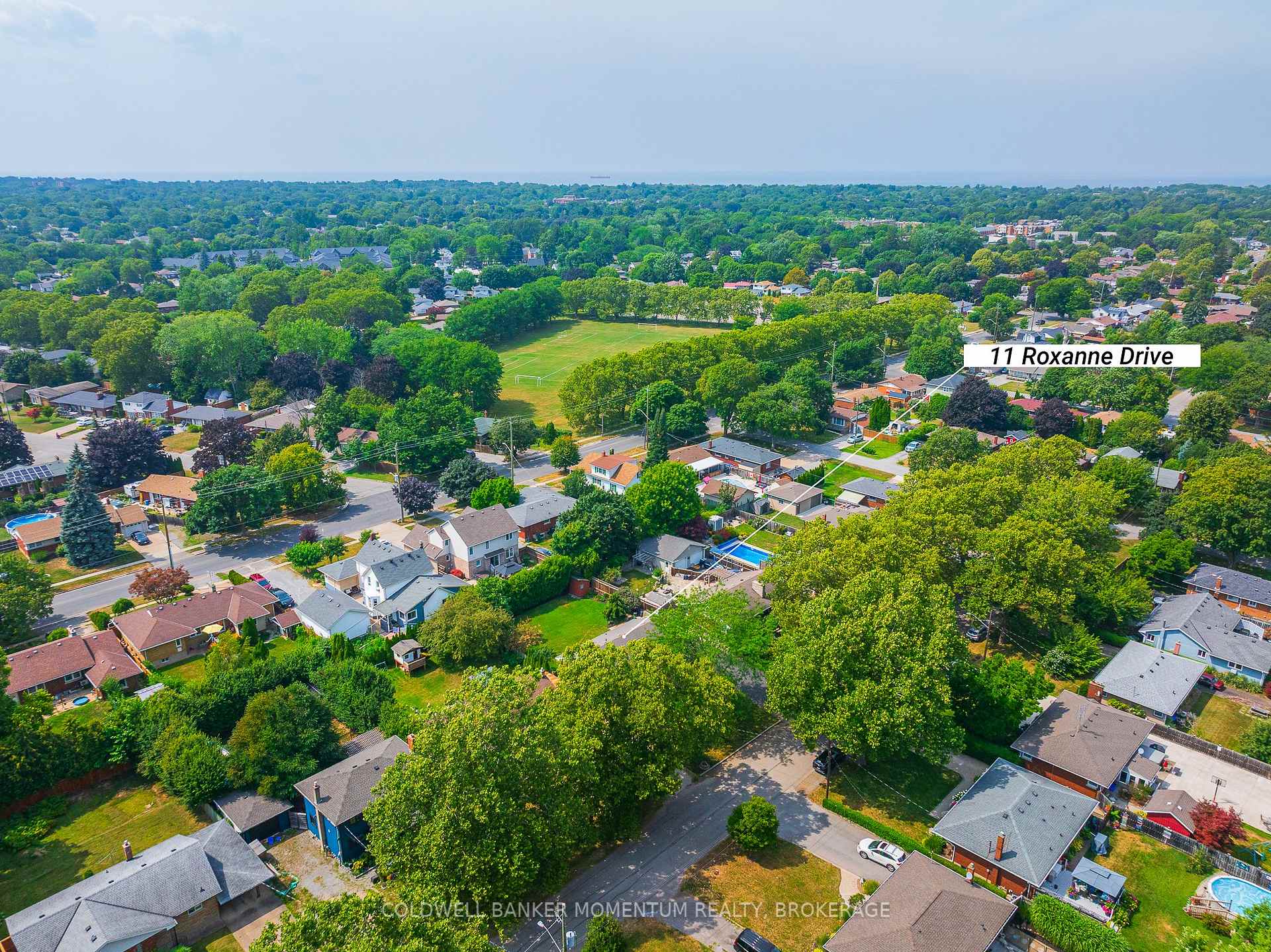 Photo 46 of 11 Roxanne Drive, St. Catharines, Bunting/Linwell — HOMEH