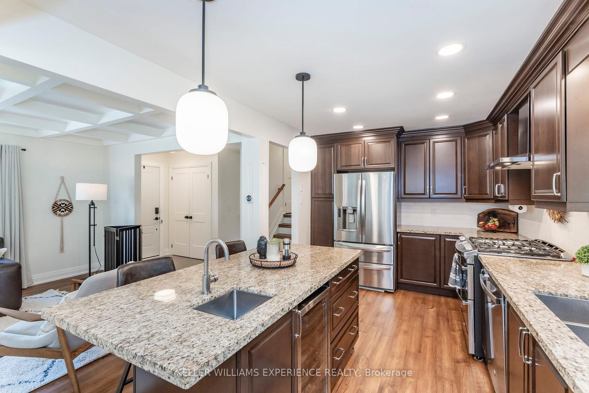 Photo 11 of 1185 St. Vincent Street, Springwater, Midhurst — HOMEH