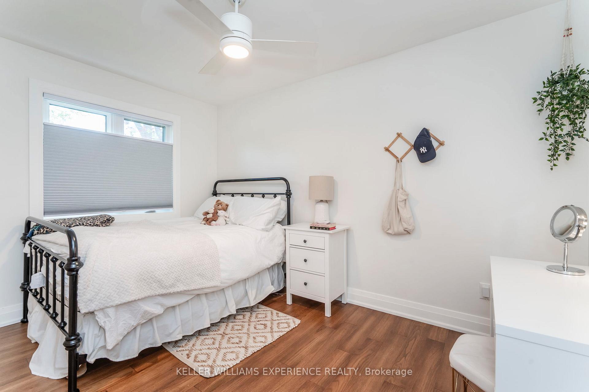 Photo 18 of 1185 St. Vincent Street, Springwater, Midhurst — HOMEH