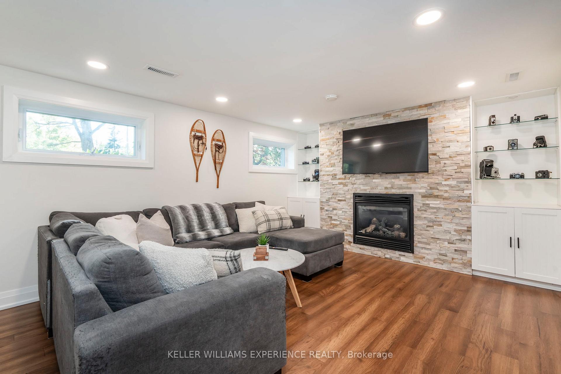 Photo 20 of 1185 St. Vincent Street, Springwater, Midhurst — HOMEH