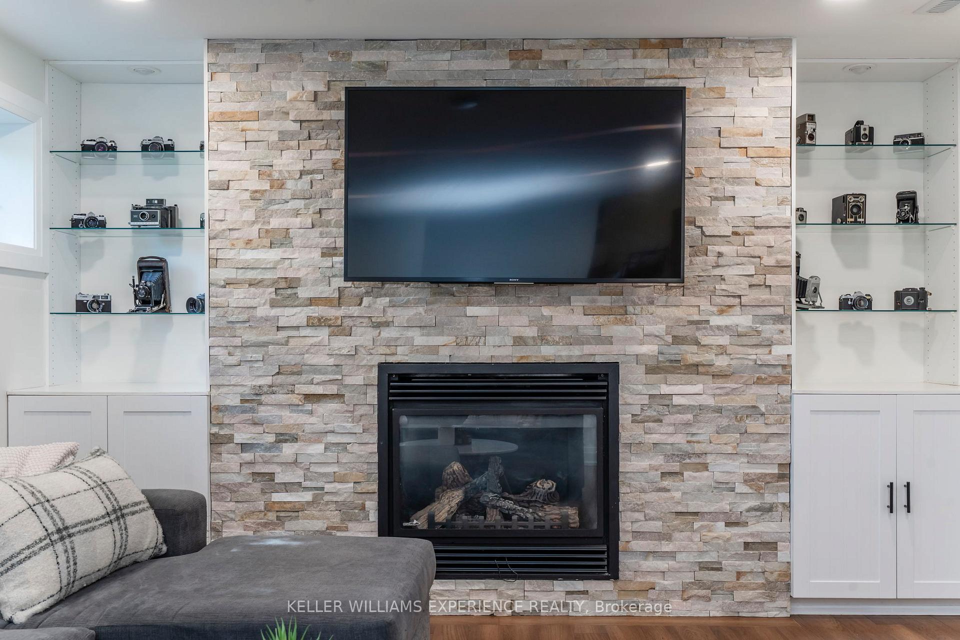 Photo 21 of 1185 St. Vincent Street, Springwater, Midhurst — HOMEH