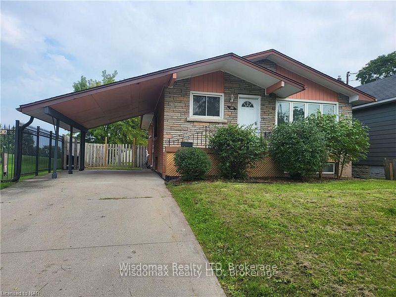Front of 22 Willowdale Avenue